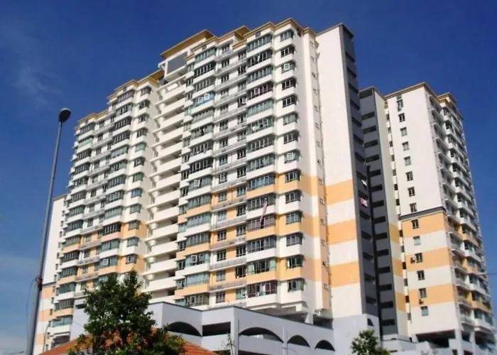 Luna Suites Mutiara Anggerik