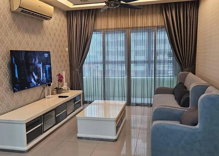 Luna Suites Mutiara Anggerik